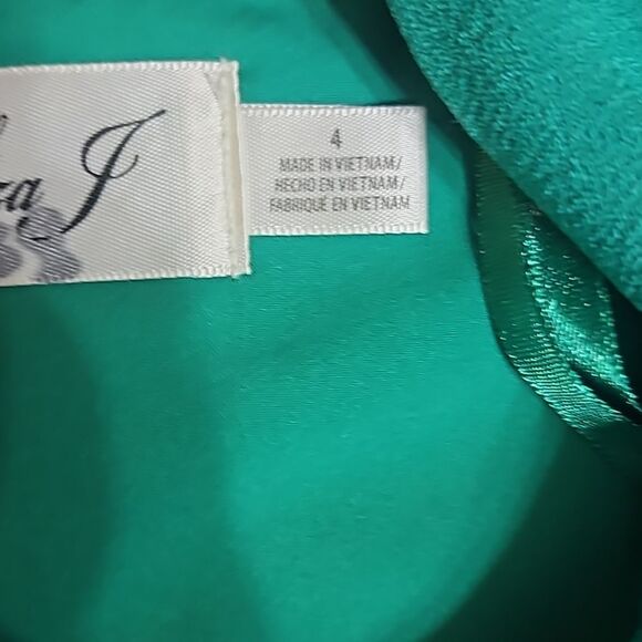 Eliza J Women's Ruffle Sleeve Crepe Jumpsuit Size:4 NWT - Picture 6 of 7